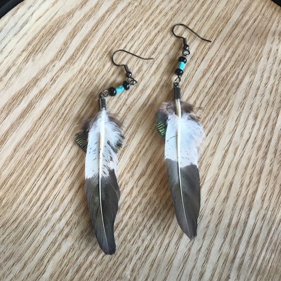 Hand Crafted Imitation Eagle & Turquoise Feather Hand Painted Tribal Earrings - Picture 16 of 16